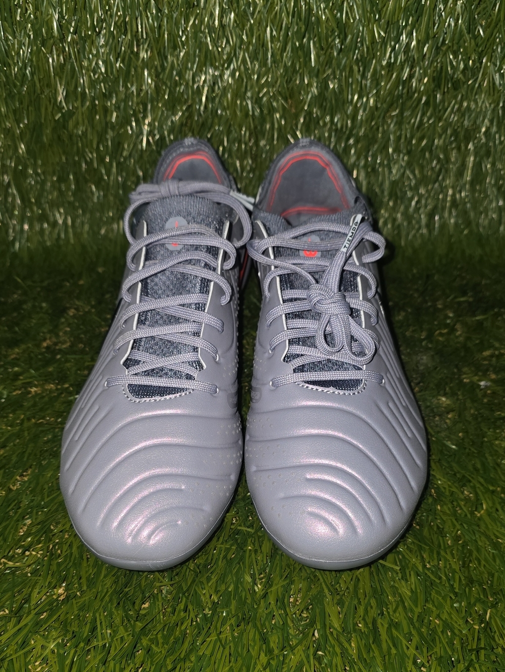 Nike Tiempo Legend 10 Elite SG. Size 7 And 7.5